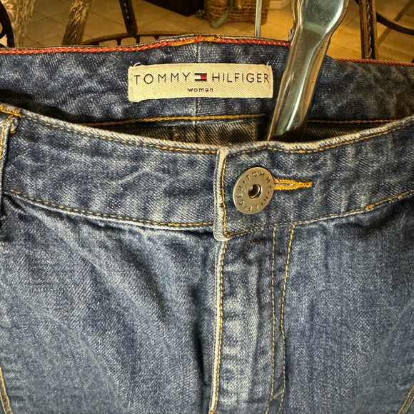 Tommy Hilfiger Denim Jean Skirt Womens Size 16 Medium Wash A-Line - Picture 3 of 5